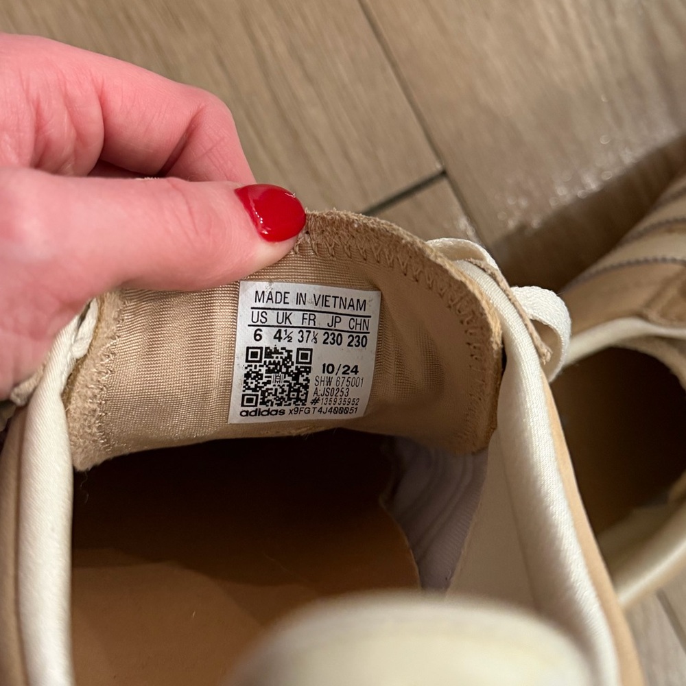 Adidas Japan Shoes - Picture 6 of 7